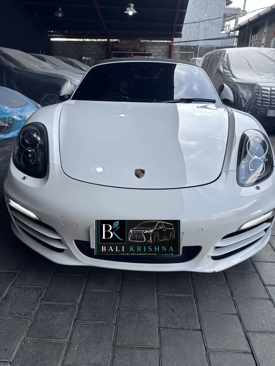 Porsche Boxster (White) 10