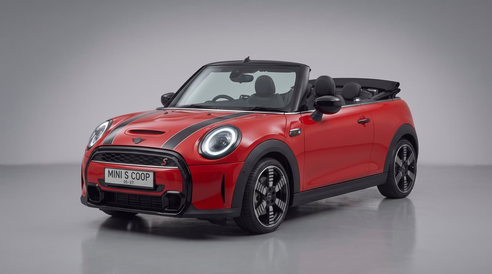 Mini Cooper Red Convertible rental in Bali